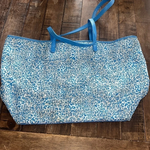Vera Bradley Mesh Sequin Tote Camocat Blue | Authentic | - Picture 5 of 11